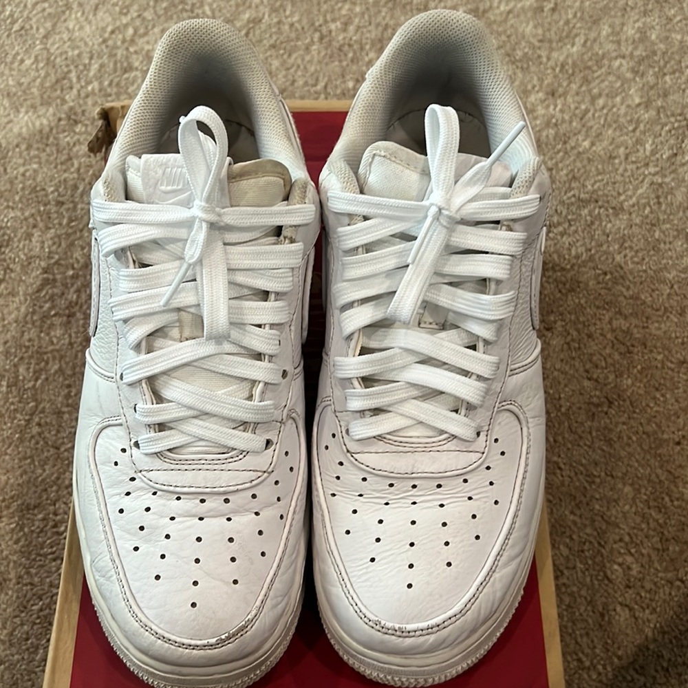 Nike Air Force 1